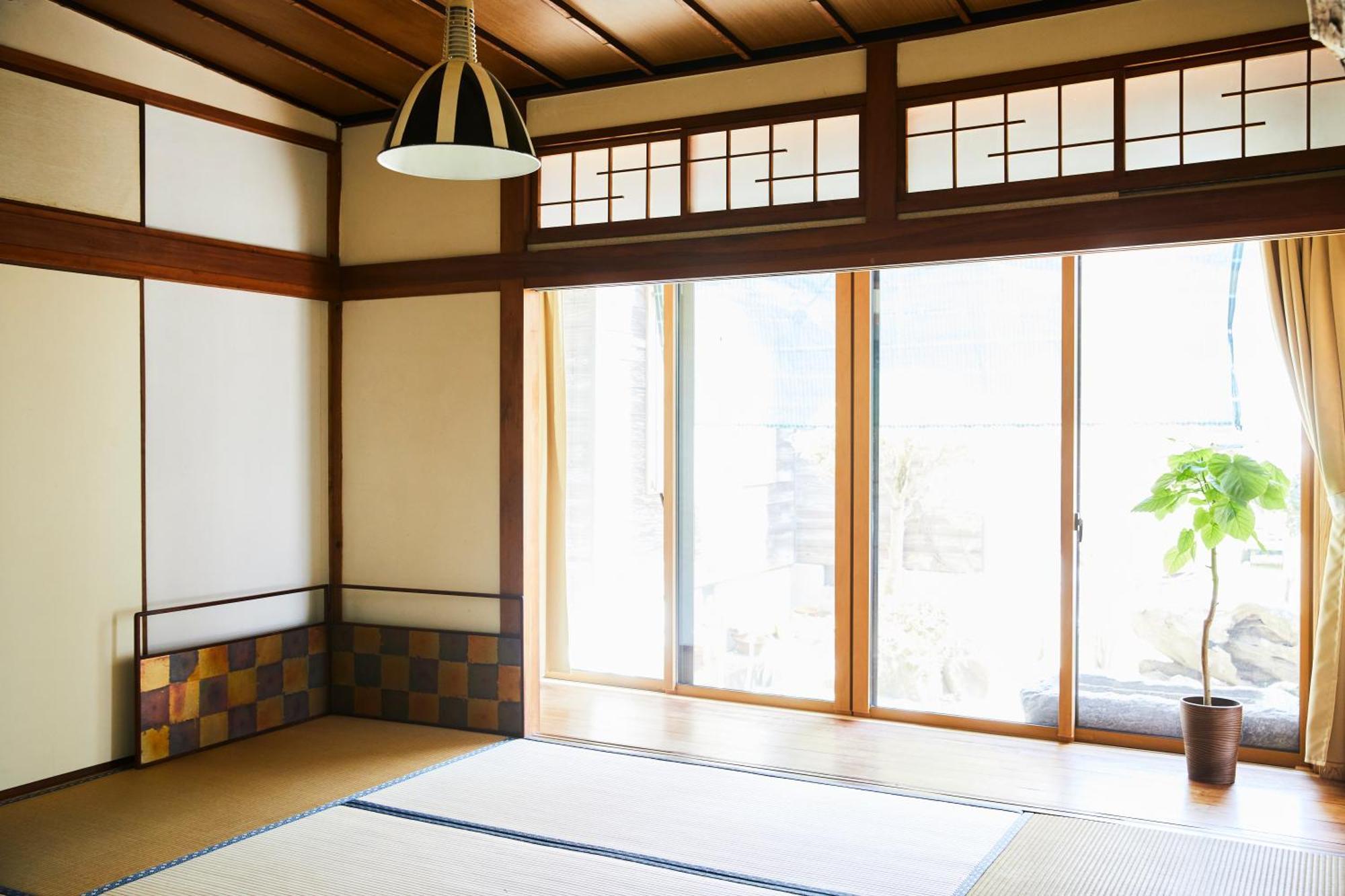 ソルトハウス Hotel Imabari Railway Station Екстериор снимка