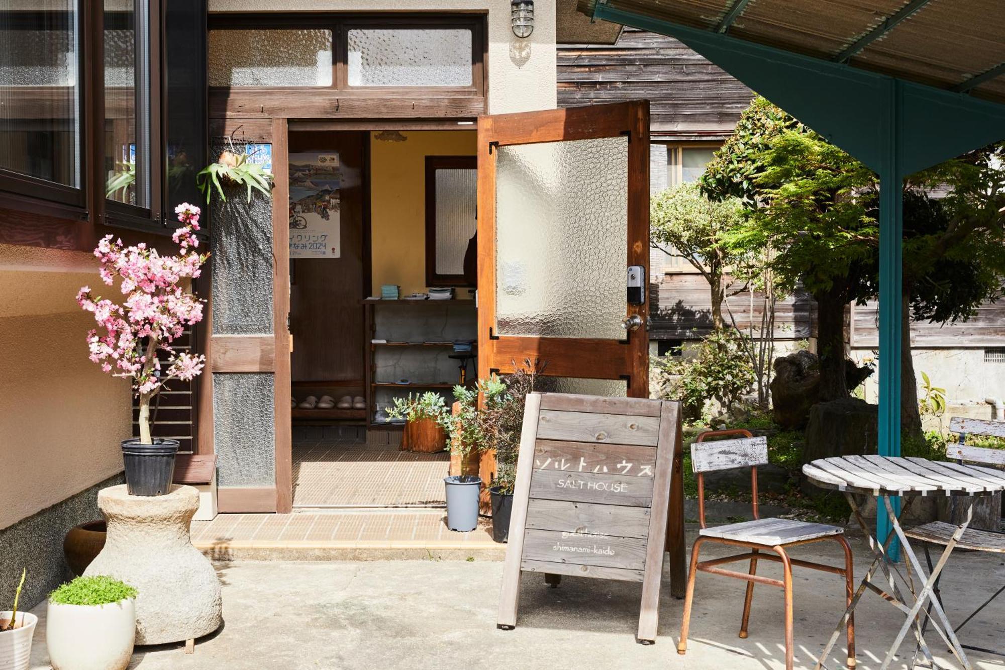 ソルトハウス Hotel Imabari Railway Station Екстериор снимка