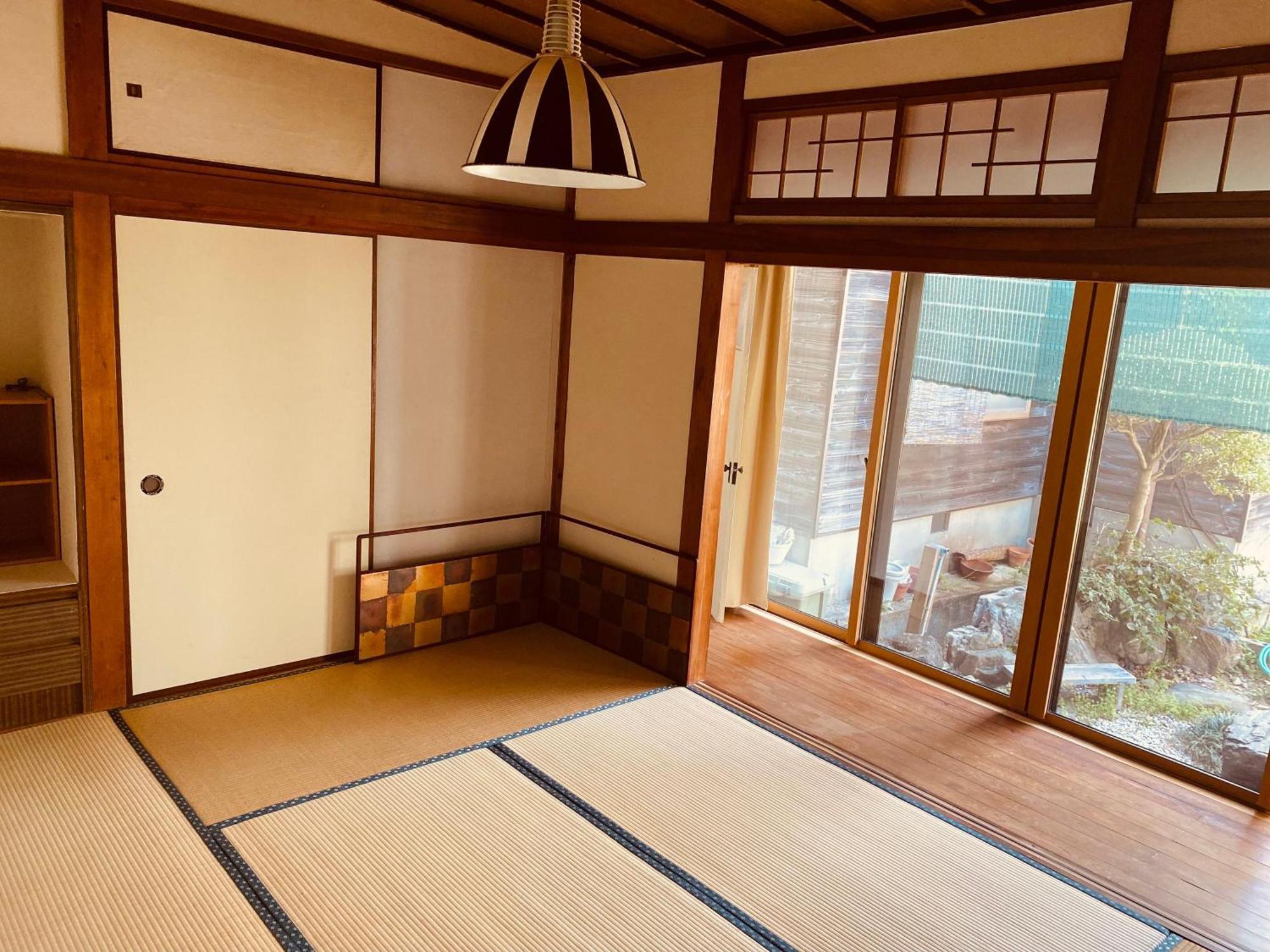 ソルトハウス Hotel Imabari Railway Station Екстериор снимка